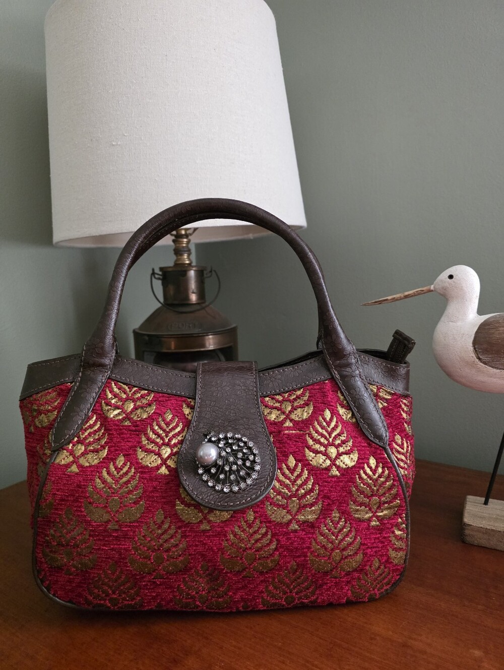 holii Brocade Handbag Red Gold Leather Rhinestone Peacock Pearl Satchel